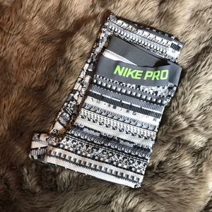 NIKE PRO DRI-FIT Leggings